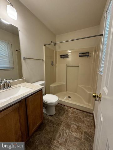 5088 BLARNEY ST, Fredericksburg, VA 22407