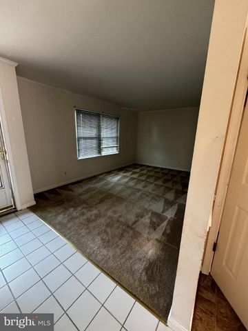 5088 BLARNEY ST, Fredericksburg, VA 22407