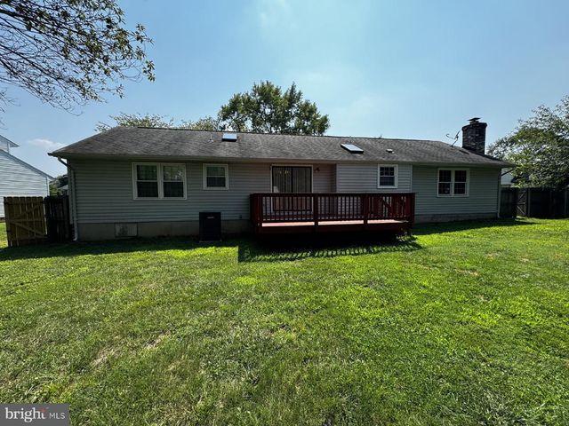 5088 BLARNEY ST, Fredericksburg, VA 22407