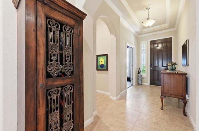 114 Drury LN, Austin, TX 78737