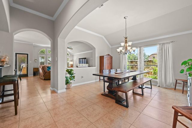114 Drury LN, Austin, TX 78737