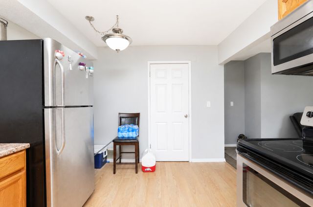 1100 E 6th Street 5, Des Moines, IA 50316