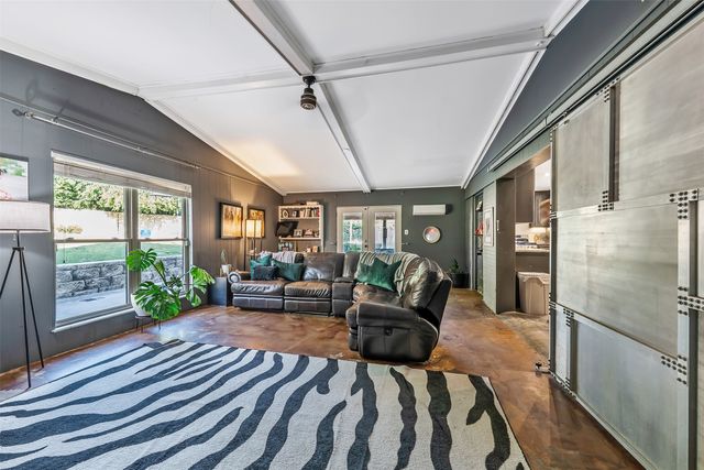 3020 Meadowlark, Tyler, TX 75701