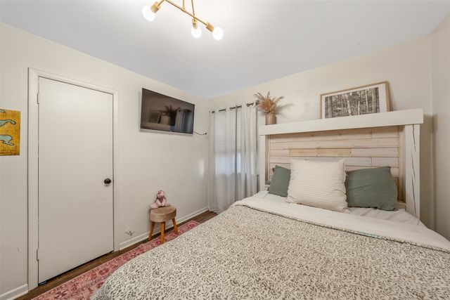 3020 Meadowlark, Tyler, TX 75701