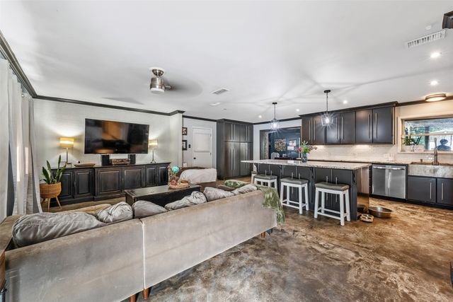 3020 Meadowlark, Tyler, TX 75701