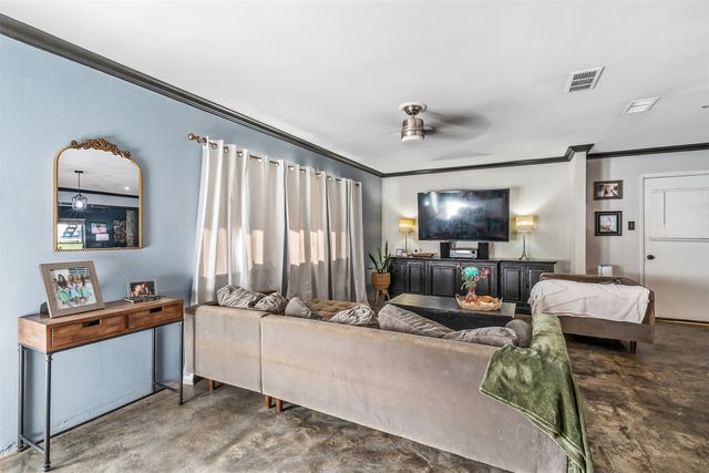 3020 Meadowlark, Tyler, TX 75701