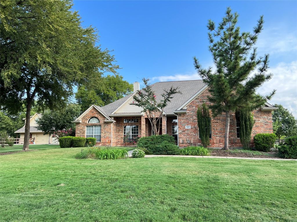 7517 Rodeo Drive, Denton, TX 76208