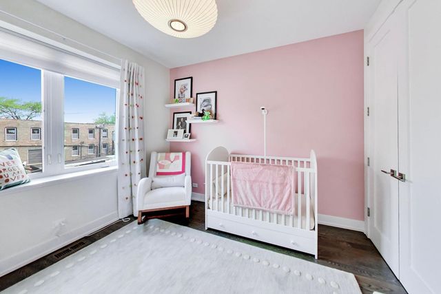 2140 W Rice Street 2E, Chicago, IL 60622