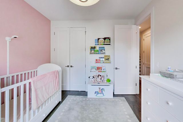 2140 W Rice Street 2E, Chicago, IL 60622