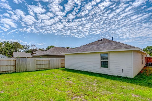 20961 Zuccala Drive, New Caney, TX 77357