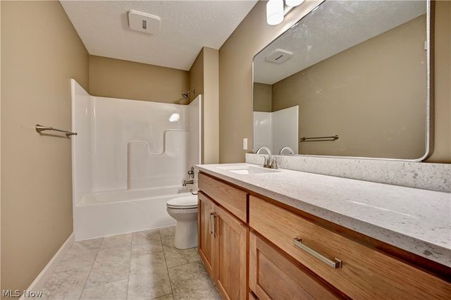 763 Fernsell Street SW, Strasburg, OH 44680