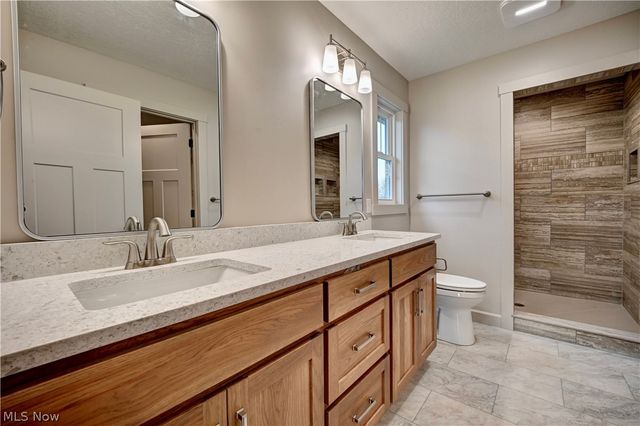 763 Fernsell Street SW, Strasburg, OH 44680