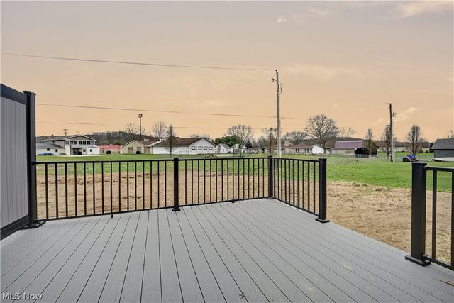 763 Fernsell Street SW, Strasburg, OH 44680