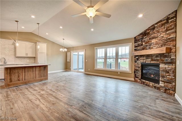 763 Fernsell Street SW, Strasburg, OH 44680