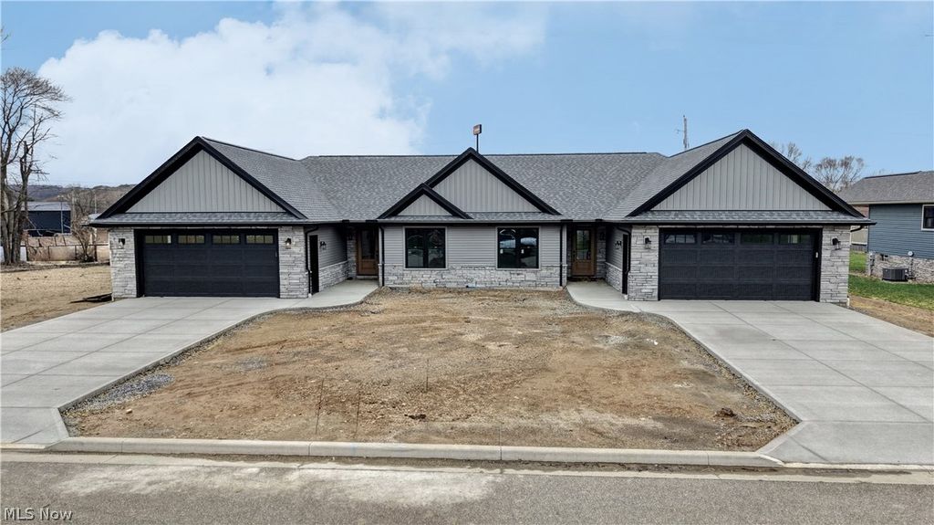 763 Fernsell Street SW, Strasburg, OH 44680