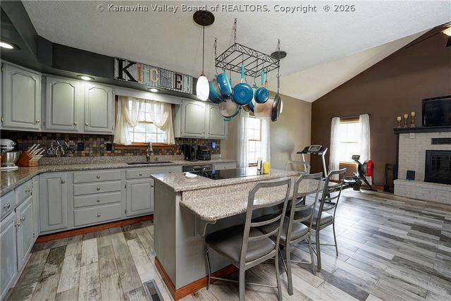 3601 Brookshire Drive, Hurricane, WV 25526