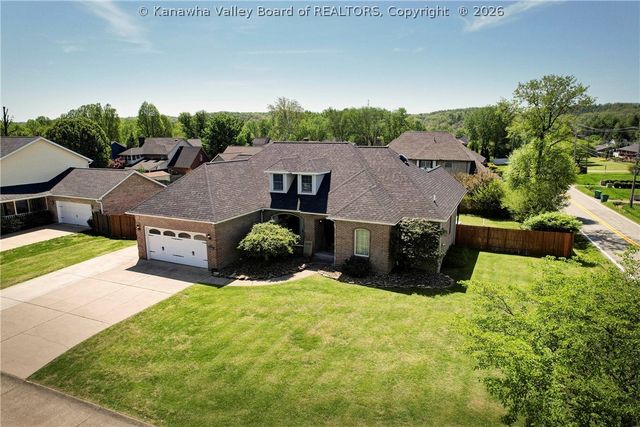 3601 Brookshire Drive, Hurricane, WV 25526