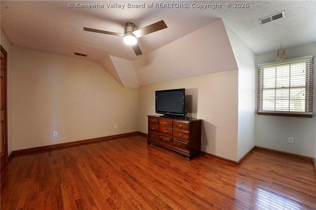 3601 Brookshire Drive, Hurricane, WV 25526