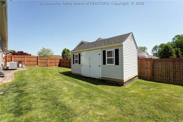 3601 Brookshire Drive, Hurricane, WV 25526