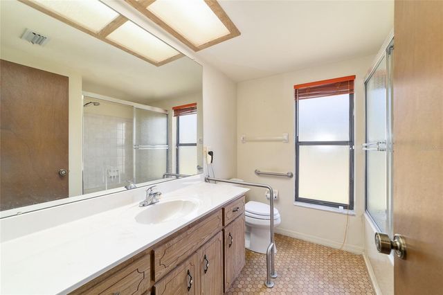 10700 SE SUNSET HARBOR ROAD, Summerfield, FL 34491