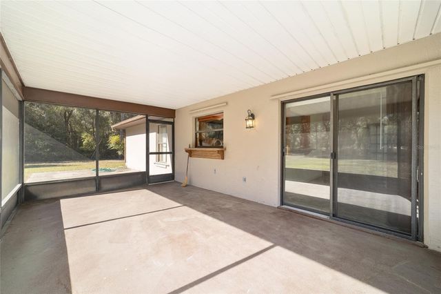 10700 SE SUNSET HARBOR ROAD, Summerfield, FL 34491