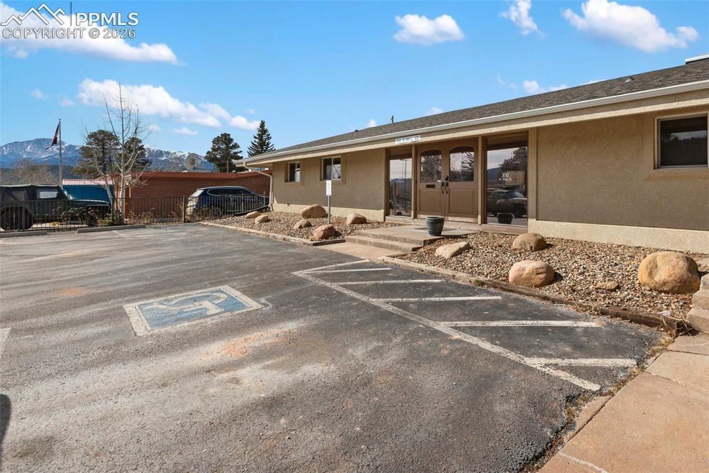350 N Pine Street, Woodland Park, CO 80863 — exterior