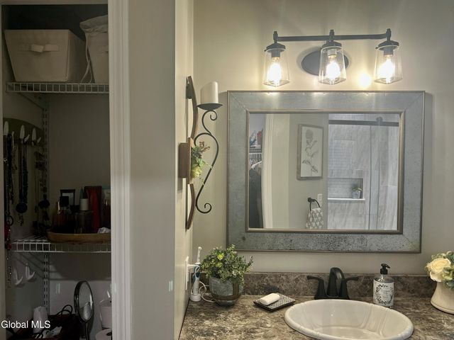 207 E Sunnyside, Queensbury, NY 12804