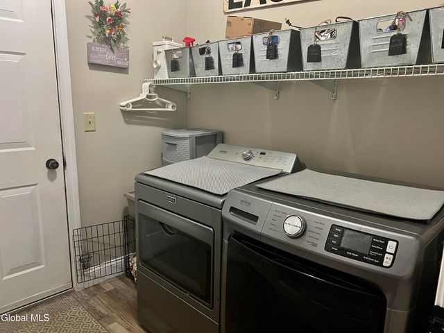 207 E Sunnyside, Queensbury, NY 12804