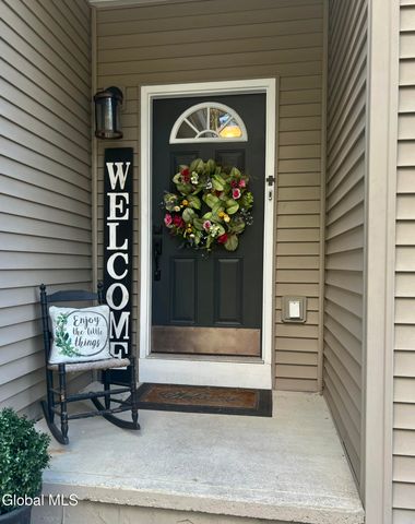 207 E Sunnyside, Queensbury, NY 12804
