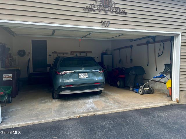 207 E Sunnyside, Queensbury, NY 12804