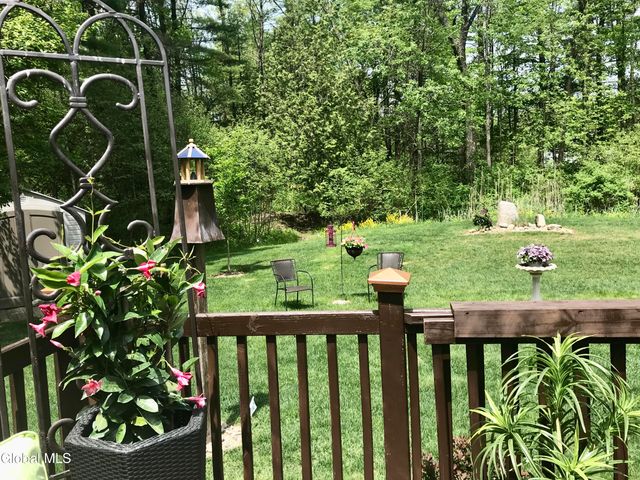 207 E Sunnyside, Queensbury, NY 12804