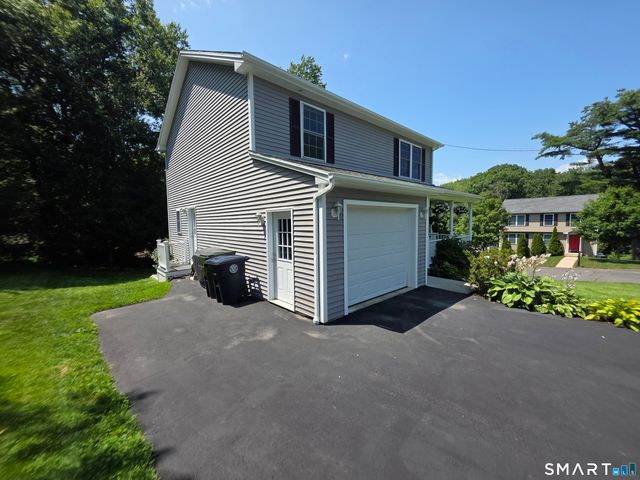 71 Lakeview Road, Plymouth, CT 06786