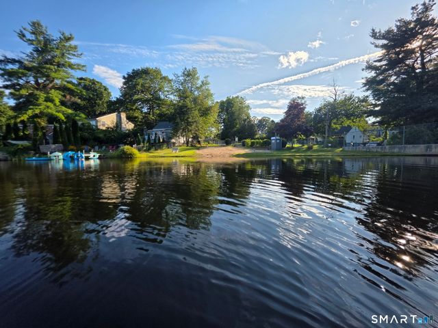 71 Lakeview Road, Plymouth, CT 06786