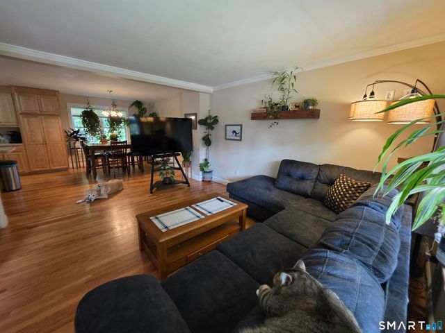 71 Lakeview Road, Plymouth, CT 06786