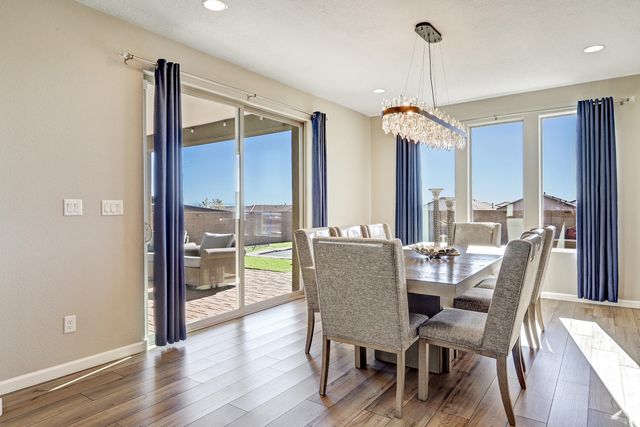 708 Cuarzo Road SE, Rio Rancho, NM 87124