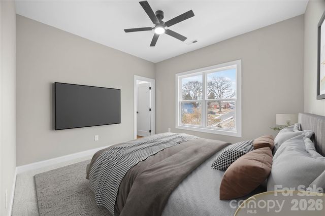 401 Lee Street A, Mount Holly, NC 28120