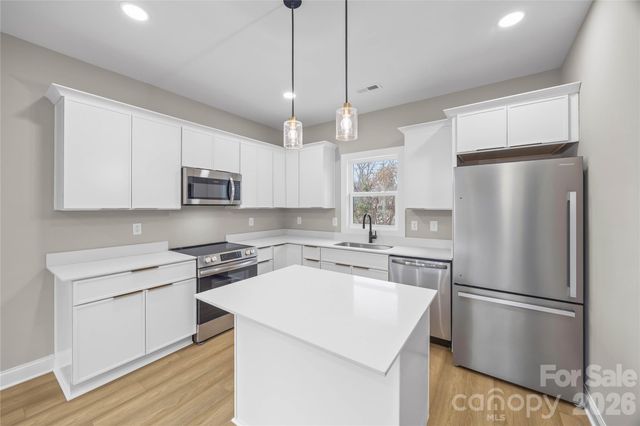 401 Lee Street A, Mount Holly, NC 28120