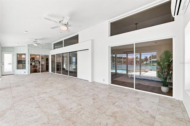 5921 SEABIRD DRIVE S, Gulfport, FL 33707