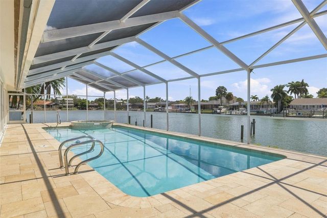 5921 SEABIRD DRIVE S, Gulfport, FL 33707