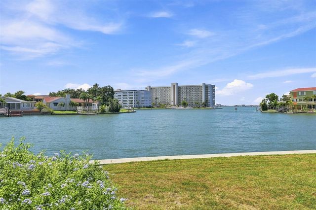 5921 SEABIRD DRIVE S, Gulfport, FL 33707