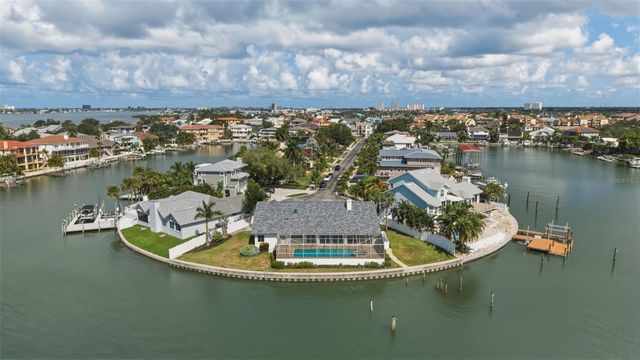 5921 SEABIRD DRIVE S, Gulfport, FL 33707