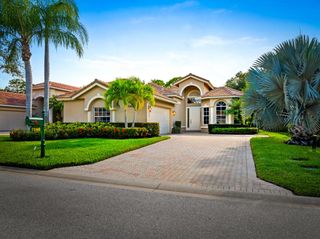 7668 Greenbrier Circle, Port St Lucie, FL 34986