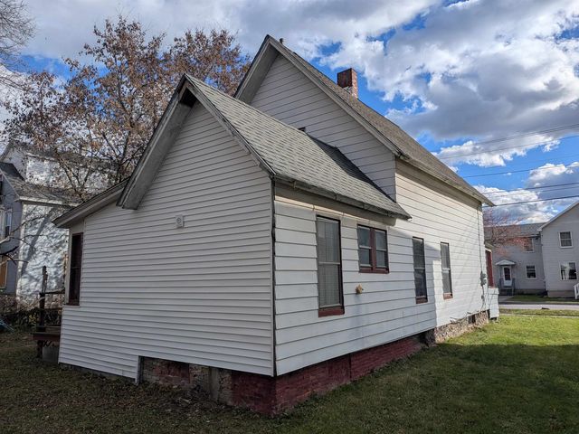 131 Library Avenue, Rutland City, VT 05701