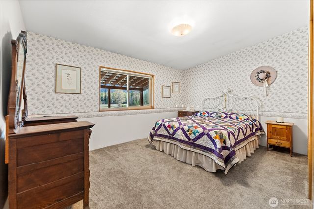 1027 Twisp River Road, Twisp, WA 98856