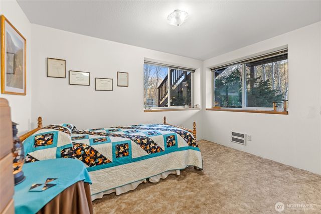 1027 Twisp River Road, Twisp, WA 98856