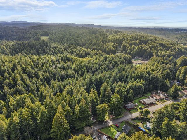 4928 Cummings Road, Eureka, CA 95503