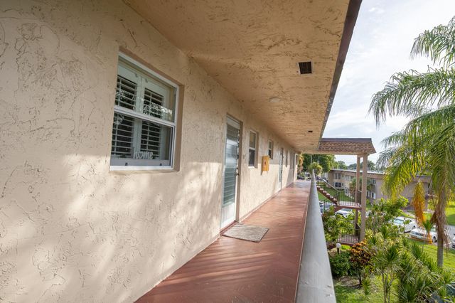 715 Lori Drive 303, Palm Springs, FL 33461
