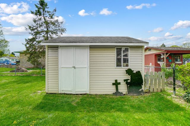 135 Kraft Drive, Ashville, OH 43103
