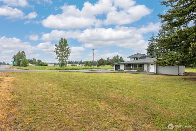 108 W Bartlett Road, Lynden, WA 98264