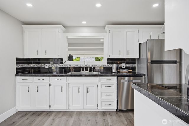 108 W Bartlett Road, Lynden, WA 98264